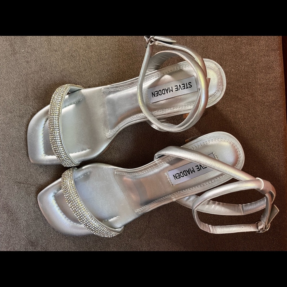 Steve Madden size 7.5 strappy, sparkly heels, new in box, never worn.